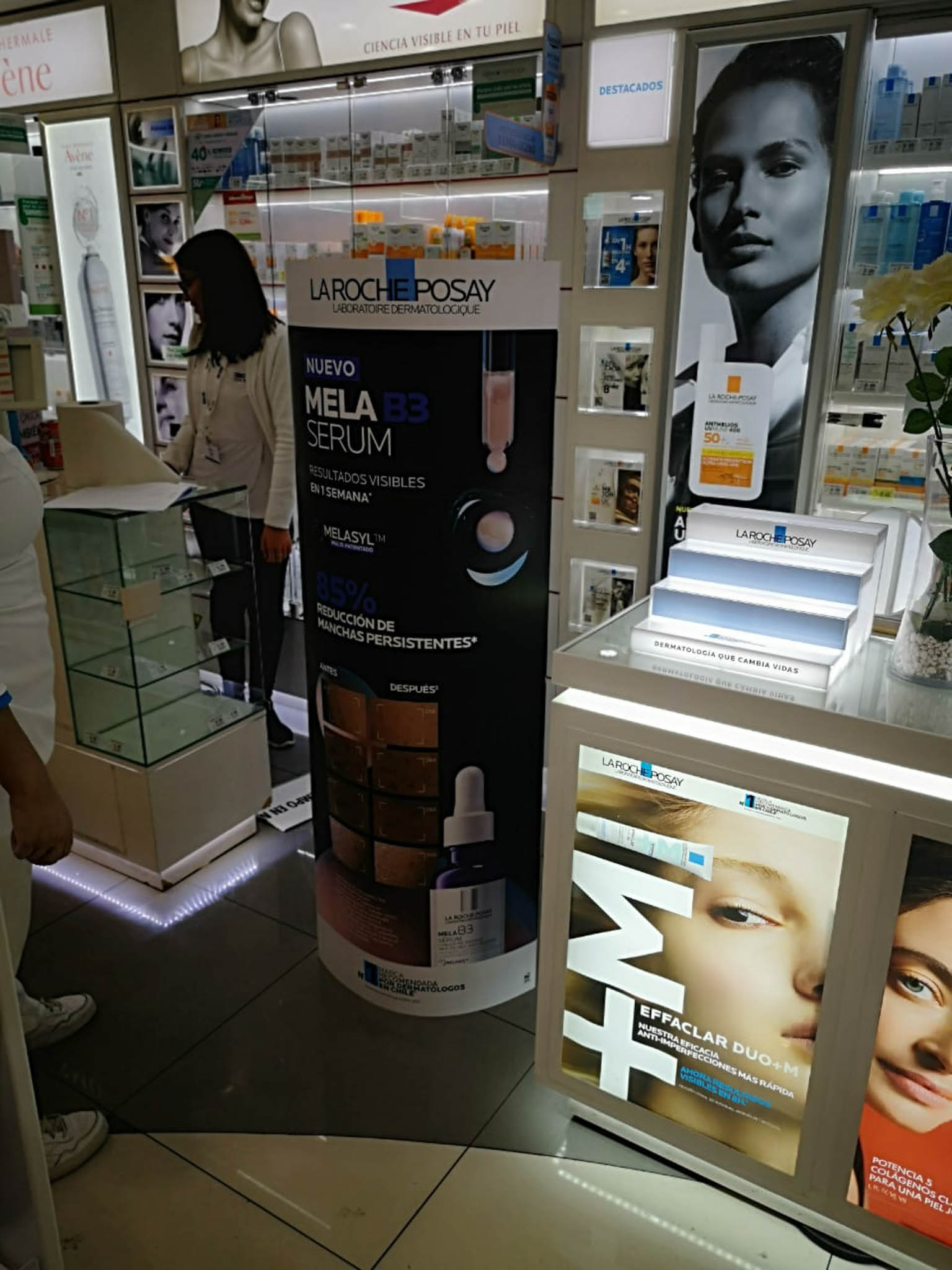 cirigliano-instalacion-puntos-de-venta-marcas-lorealDCA-5